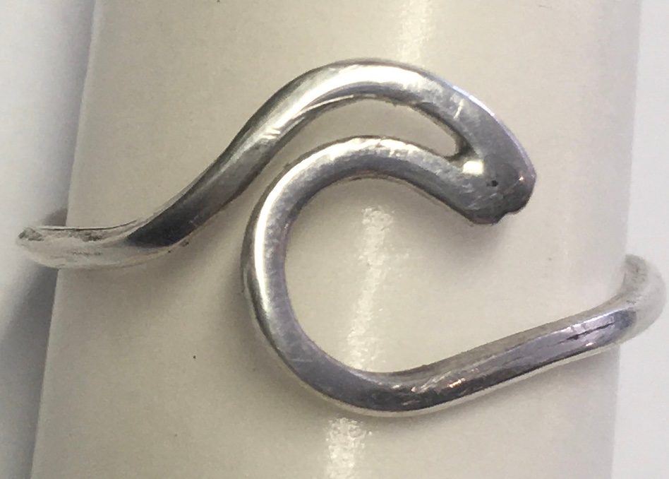 Small Wave Ring